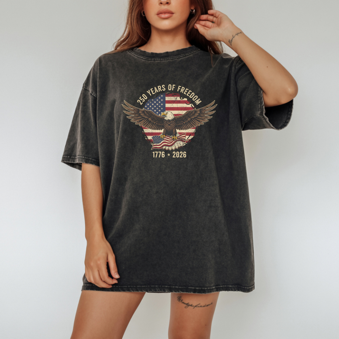 Patriotic Eagle USA Flag 250 Years Freedom Graphic Tee